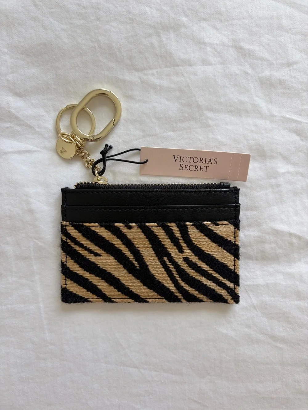 Victoria’s Secret Keychain Bundle - Picture 4 of 4